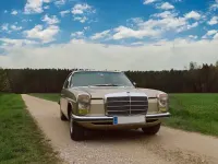 Gebraucht Mercedes 280 272 PS (200 kW) 1975 Beige Coupé