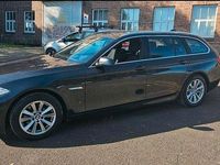 Gebraucht BMW 520 184 PS (135 kW) 2012 Schwarz Kombi