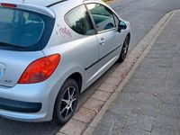 Gebraucht Peugeot 207 72 PS (52 kW) 2007 Silber Kleinwagen