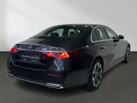 Gebraucht Mercedes E300 Avantgarde 313 PS (230 kW) 2024 Grau Limousine