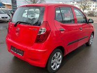 Gebraucht Hyundai i10 Classic 69 PS (50 kW) 2011 Rot Kleinwagen