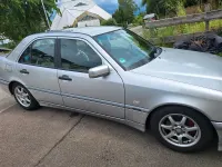 Gebraucht Mercedes C220 125 PS (91 kW) 1998 Silber Limousine