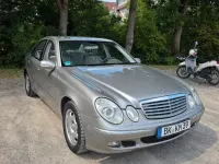Gebraucht Mercedes E200 Elegance 163 PS (119 kW) 2005 Silber Limousine