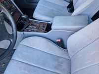 Gebraucht Mercedes E240 Avantgarde 170 PS (125 kW) 2000 Schwarz Limousine