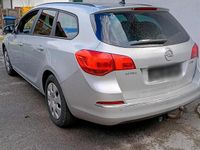 Gebraucht Opel Astra 125 PS (91 kW) 2011 Silber Kombi