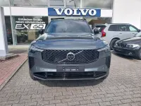 Neu Volvo XC90 Plus 407 PS (299 kW) 2026 Grün SUV