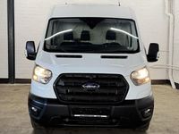 Gebraucht Ford Transit Trend 131 PS (96 kW) 2023 Frostweiã Van / Kleinbus