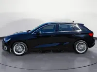 Gebraucht Audi A3 Advanced 116 PS (85 kW) 2022 Schwarz Limousine