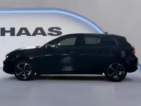 Gebraucht Opel Astra 131 PS (96 kW) 2024 Schwarz Kleinwagen