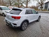 Gebraucht VW T-Roc Active 116 PS (85 kW) 2021 K8 white silver SUV