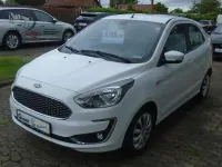 Gebraucht Ford Ka Basis 69 PS (50 kW) 2019 Oxford white Limousine