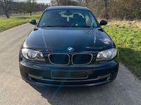 Gebraucht BMW 118 143 PS (105 kW) 2007 Schwarz Kleinwagen