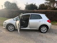 Gebraucht Toyota Auris Executive 124 PS (91 kW) 2008 Silber Kleinwagen