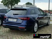 Gebraucht Audi A4 Ambiente 265 PS (194 kW) 2022 Navarrablau metallic Kombi