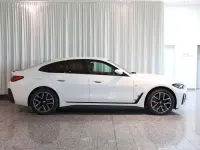 Gebraucht BMW i4 M Sport 250 kW (340 PS) 2024 Alpinweiß uni Limousine