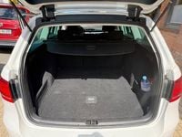 Używany VW Passat 105 KM (77 kW) 2012 Biały Sedan/Limuzyna