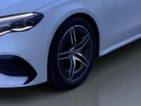 Gebraucht Mercedes E300 AMG 313 PS (230 kW) 2025 Weiß Limousine