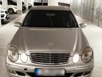 Gebraucht Mercedes E240 177 PS (130 kW) 2003 Silber Limousine