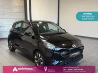 Gebraucht Hyundai i10 Trend 67 PS (49 kW) 2024 Schwarz Kleinwagen