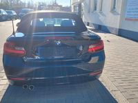Gebraucht BMW 220 Sport Line 190 PS (139 kW) 2015 Schwarz Cabrio