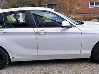 Gebraucht BMW 118 170 PS (125 kW) 2015 Schwarz Kleinwagen