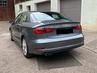 Gebraucht Audi A3 S-Line 150 PS (110 kW) 2015 Grau Limousine