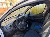 Gebraucht Peugeot Partner 90 PS (66 kW) 2010 Weiß Van / Kleinbus