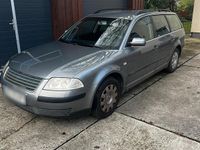 Second-hand VW Passat 101 CP (74 kW) 2001 Gri Break