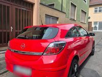 Gebraucht Opel Astra 90 PS (66 kW) 2008 Rot Coupé