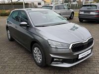 Neu Skoda Fabia Essence 80 PS (58 kW) 2026 Graphitegrau metallic Kleinwagen