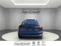 Gebraucht Audi e-tron Ambiente 272 kW (370 PS) 2022 Grau SUV