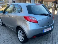 Gebraucht Mazda 2 Active 75 PS (55 kW) 2011 Silber Kleinwagen