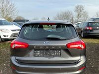 Gebraucht Ford Focus Cool & Connect 120 PS (88 kW) 2018 Grau Kombi