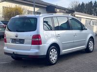 gebraucht VW Touran Highline Automatik+7 Sitzer+AHK+Klima