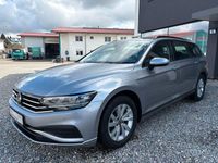 Gebraucht VW Passat Basis 150 PS (110 kW) 2022 Silber Kombi