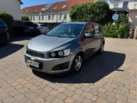 Gebraucht Chevrolet Aveo 101 PS (74 kW) 2012 Grau Kleinwagen