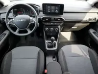 Gebraucht Dacia Jogger 101 PS (74 kW) 2025 Grau Van / Kleinbus