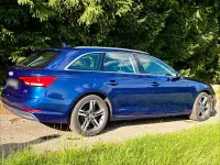 Gebraucht Audi A4 Sport 218 PS (160 kW) 2017 Blau Kombi