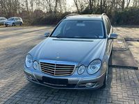 Gebraucht Mercedes E220 170 PS (125 kW) 2008 Palladiumsilber  metalliclack Kombi