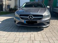 Gebraucht Mercedes CLA200 136 PS (100 kW) 2014 Grau Limousine