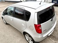 Gebraucht Mitsubishi Colt 95 PS (69 kW) 2009 Silber Kleinwagen