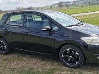 Gebraucht Toyota Auris 99 PS (72 kW) 2011 Schwarz Kleinwagen