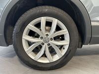 gebraucht VW Tiguan Allspace 2.0 TDI DSG IQ.DRIVE NAV+LED+AHK