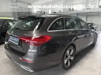 Gebraucht Mercedes C300 Avantgarde 258 PS (189 kW) 2024 Grau Kombi