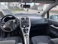 Gebraucht Toyota Auris Sol 124 PS (91 kW) 2008 Grau Kleinwagen