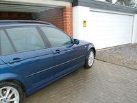 Gebraucht BMW 320 150 PS (110 kW) 2003 Blau Kombi