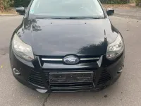Gebraucht Ford Focus 182 PS (133 kW) 2013 Schwarz Kombi