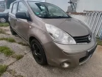 Gebraucht Nissan Note 88 PS (64 kW) 2011 Braun Kleinwagen