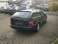 Gebraucht Mercedes C270 Avantgarde 170 PS (125 kW) 2005 Kombi