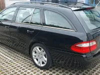 Gebraucht Mercedes E200 163 PS (119 kW) 2004 Schwarz Kombi